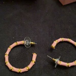 Vintage- pink hoop earrings!